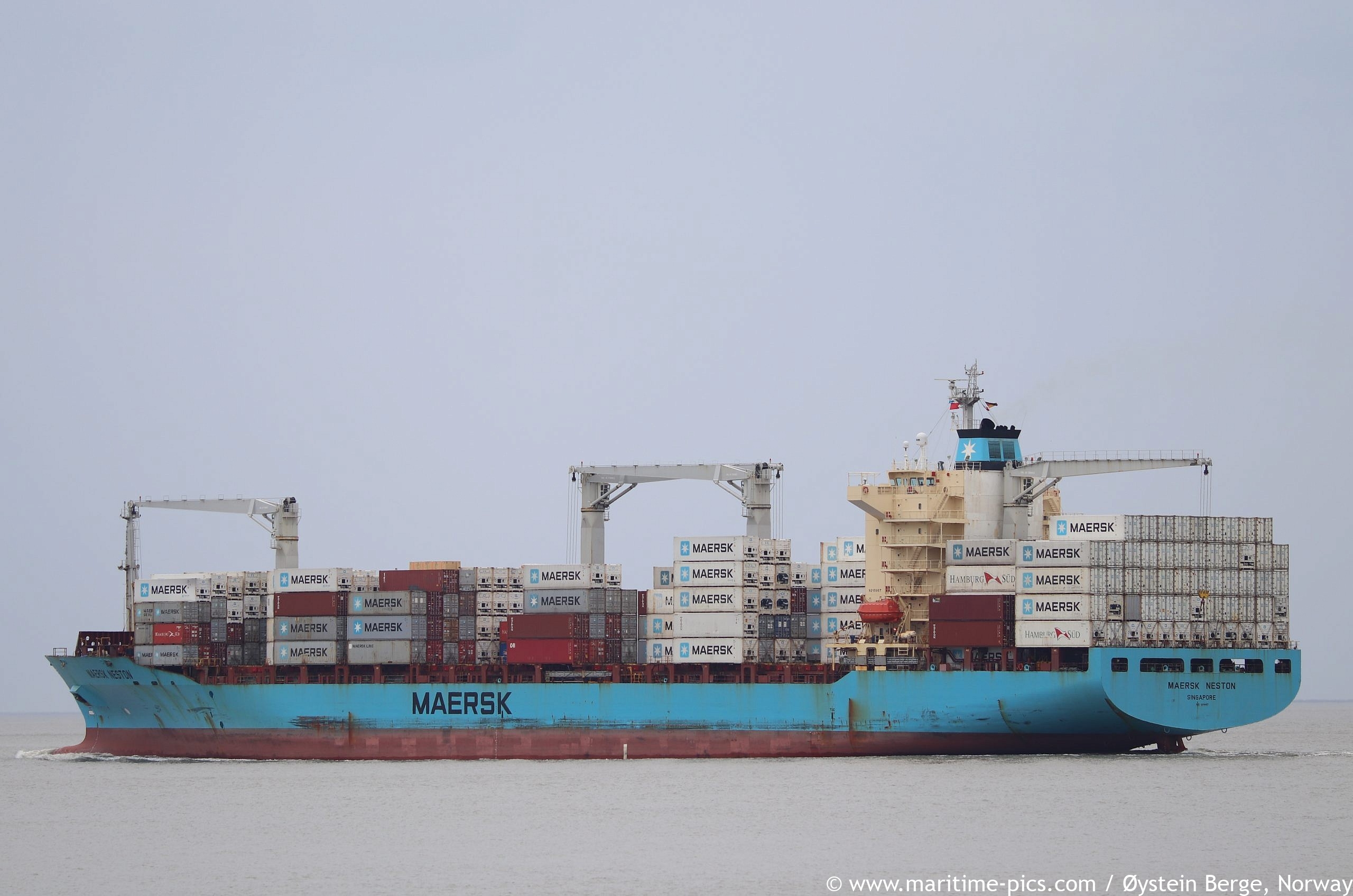 Maersk Neston (3)